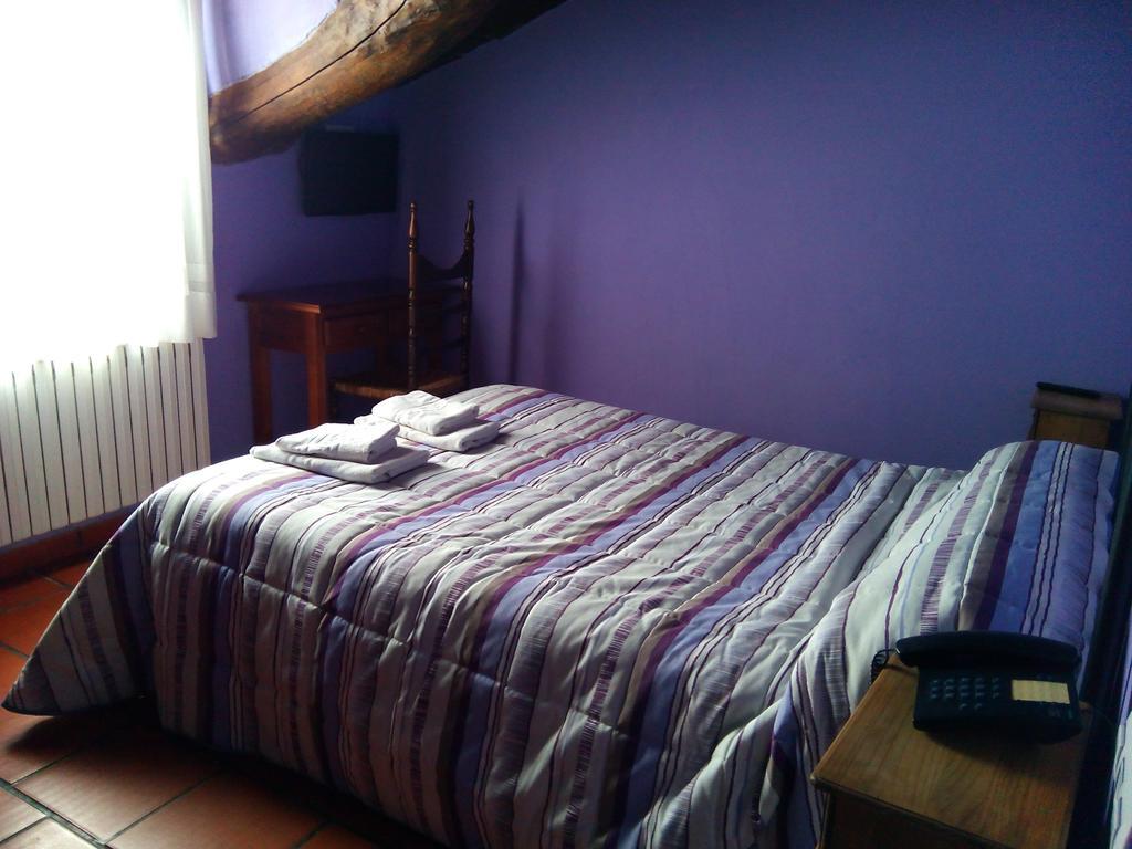 Hostal Venta Liara Allepuz Exterior foto